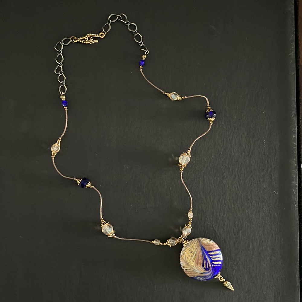 Navy blue and clear pendant necklace